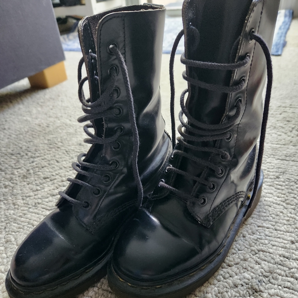 Dr Martens Vintage boots